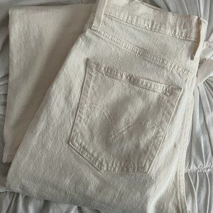 Cream Levi's Ribcage Cropped Bootcut Jeans